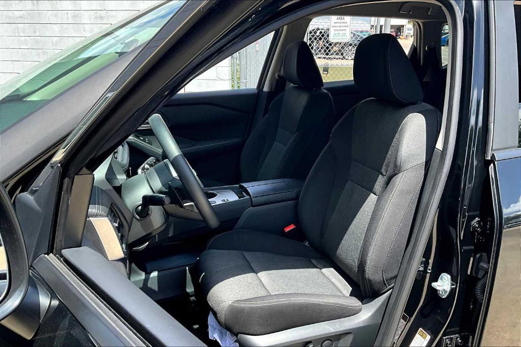 used 2024 Nissan Rogue car, priced at $23,997