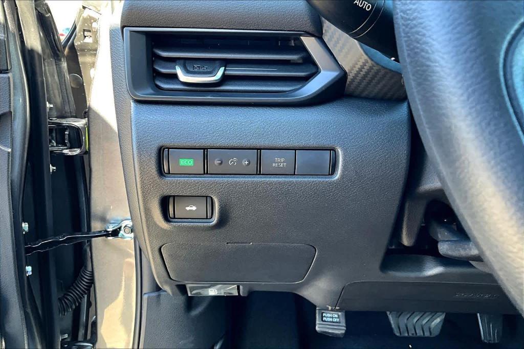 new 2025 Nissan Sentra car, priced at $20,325