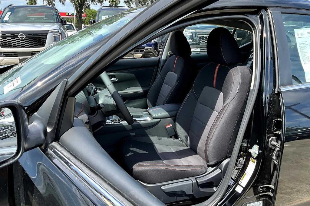 new 2025 Nissan Sentra car, priced at $26,335
