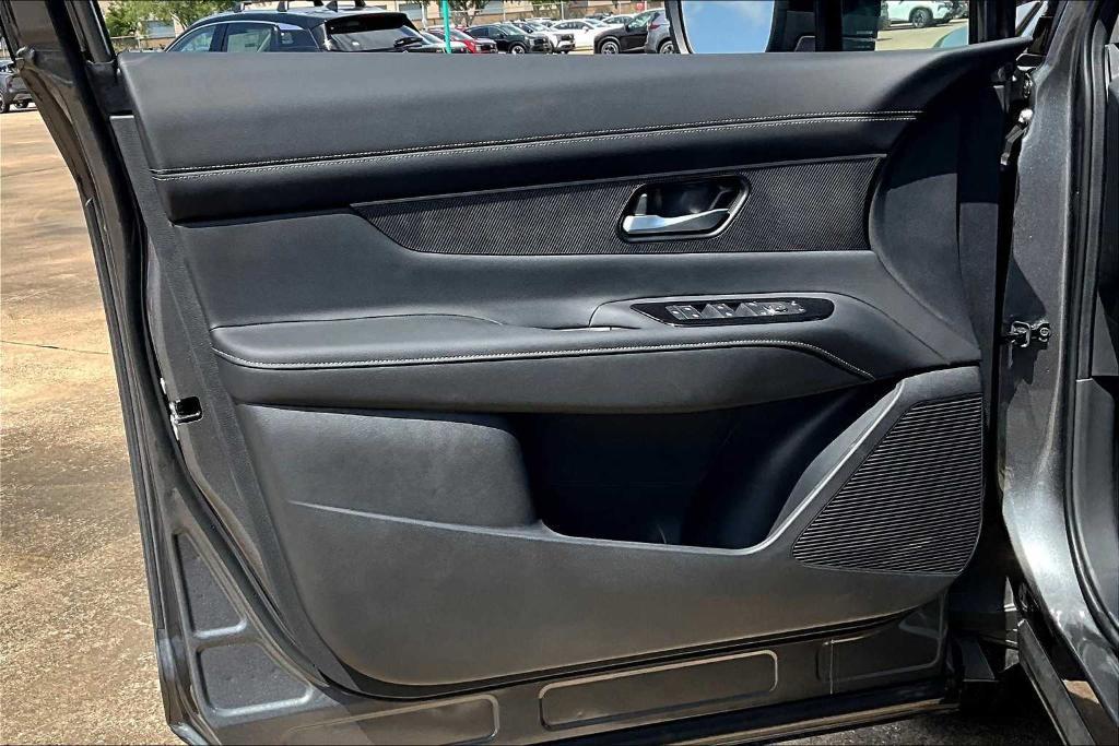 new 2025 Nissan Murano car, priced at $39,020