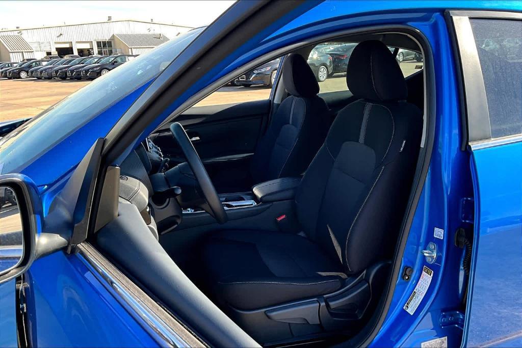 new 2025 Nissan Sentra car, priced at $22,335