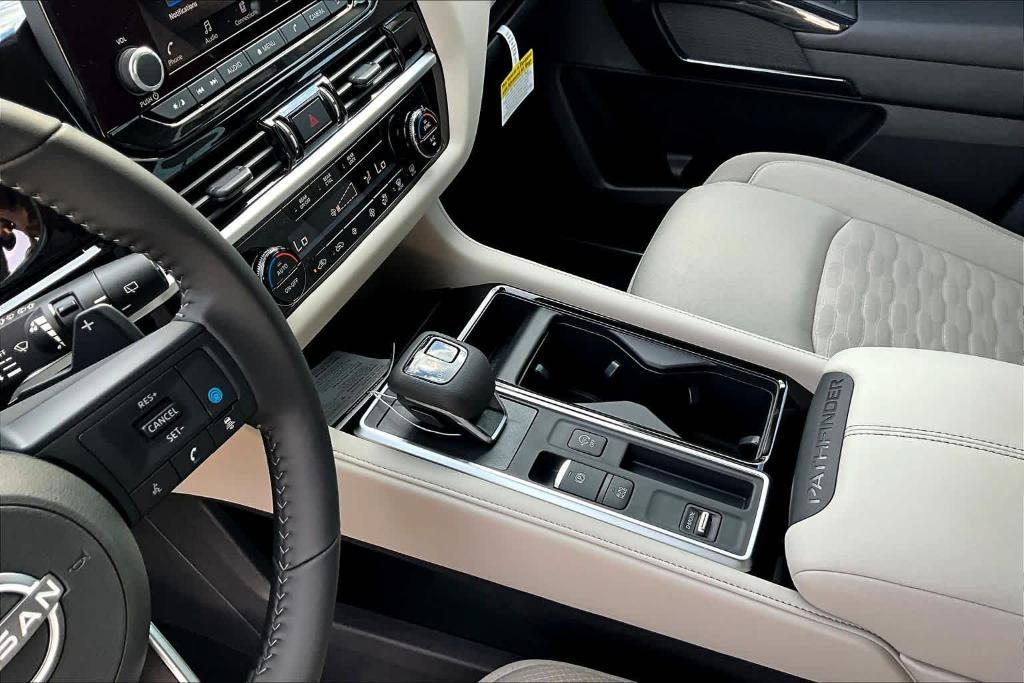 new 2025 Nissan Pathfinder car, priced at $33,223