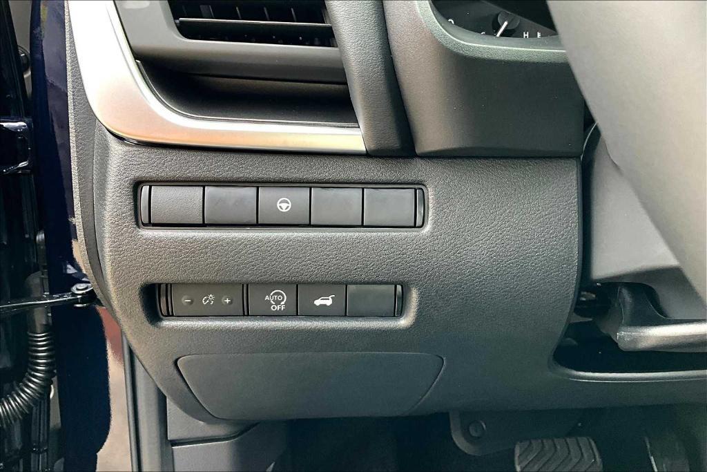 new 2025 Nissan Rogue car, priced at $29,000