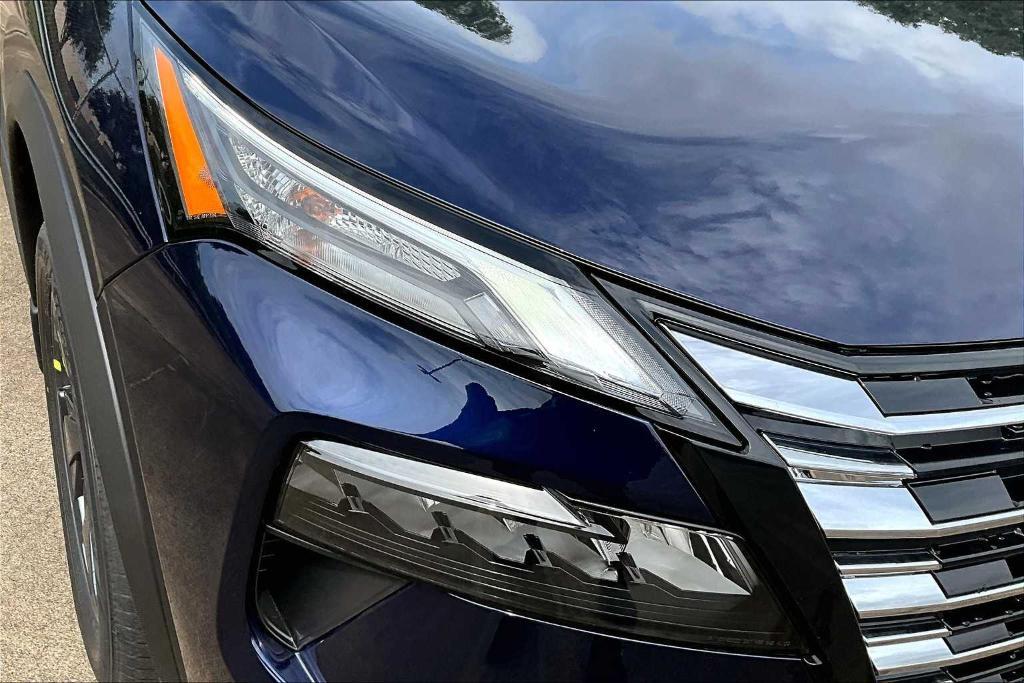 new 2025 Nissan Rogue car, priced at $29,000