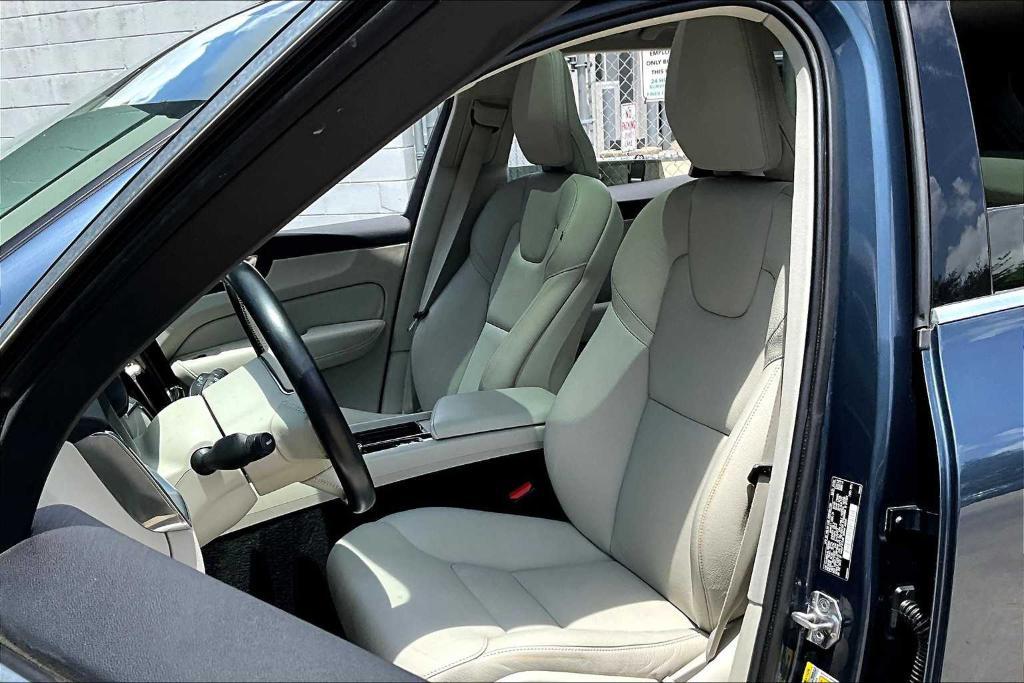 used 2020 Volvo XC60 car, priced at $19,000