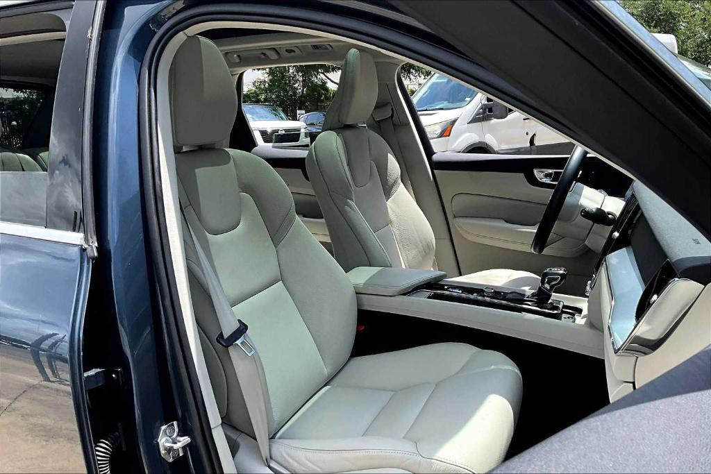 used 2020 Volvo XC60 car, priced at $19,000
