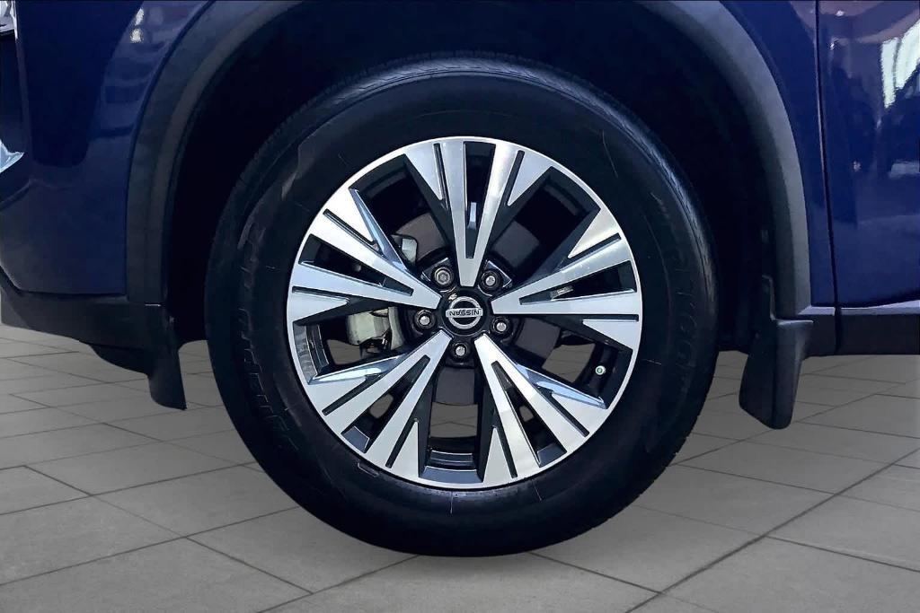 used 2021 Nissan Rogue car, priced at $21,900
