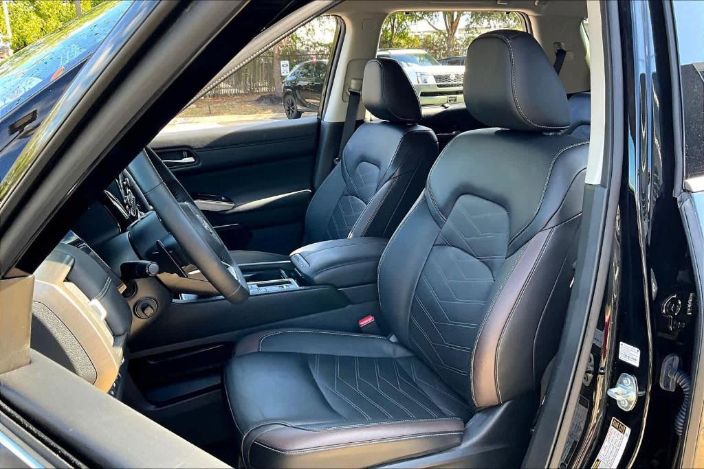 used 2024 Nissan Pathfinder car, priced at $36,609