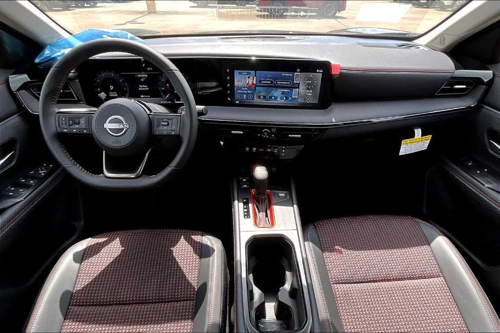 new 2025 Nissan Kicks car, priced at $27,075
