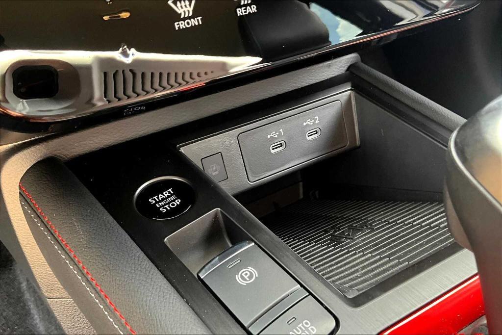 new 2025 Nissan Kicks car, priced at $27,075