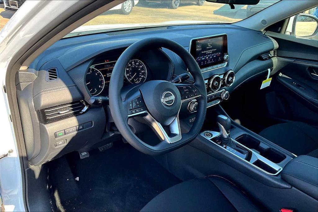 new 2025 Nissan Sentra car, priced at $22,250