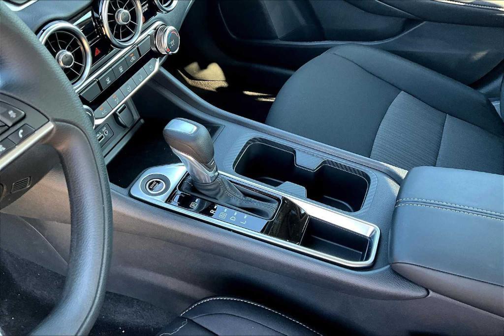 new 2025 Nissan Sentra car, priced at $22,250
