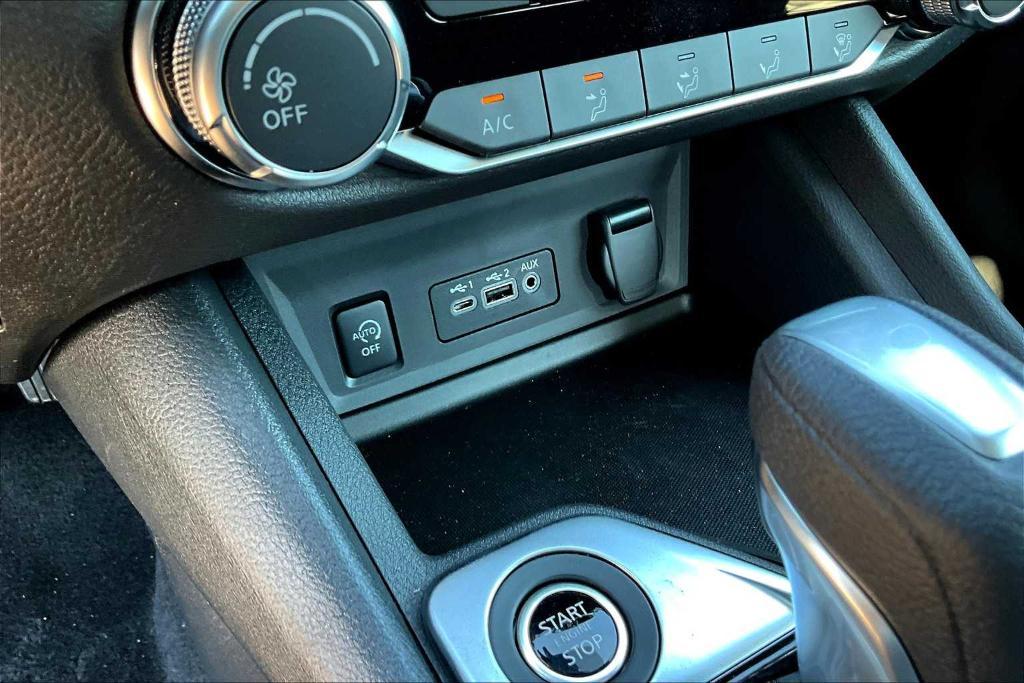 new 2025 Nissan Sentra car, priced at $22,250