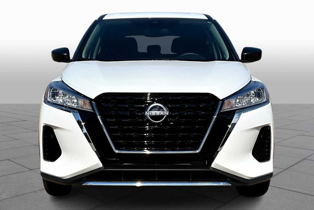 new 2025 Nissan Kicks Play car, priced at $22,123