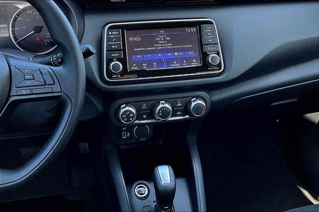 new 2025 Nissan Kicks Play car, priced at $22,123