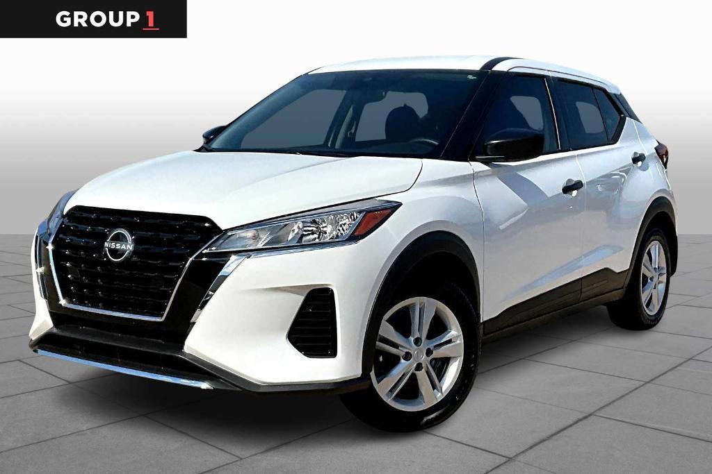 new 2025 Nissan Kicks Play car, priced at $22,123