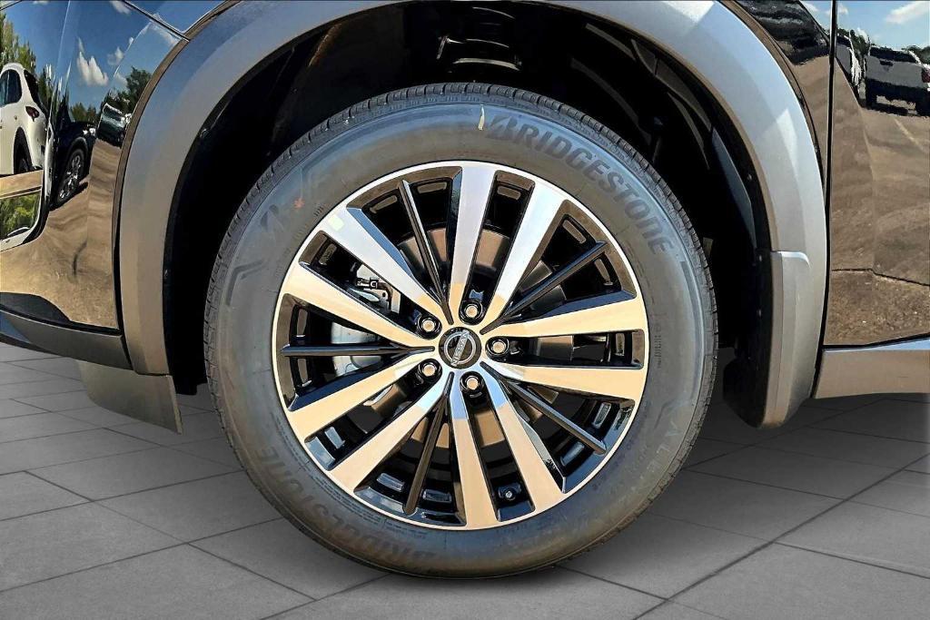 new 2025 Nissan Pathfinder car, priced at $41,865