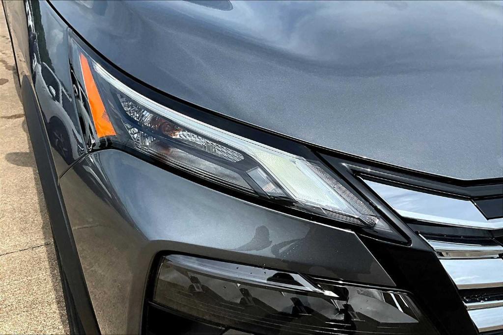 new 2025 Nissan Rogue car, priced at $29,000
