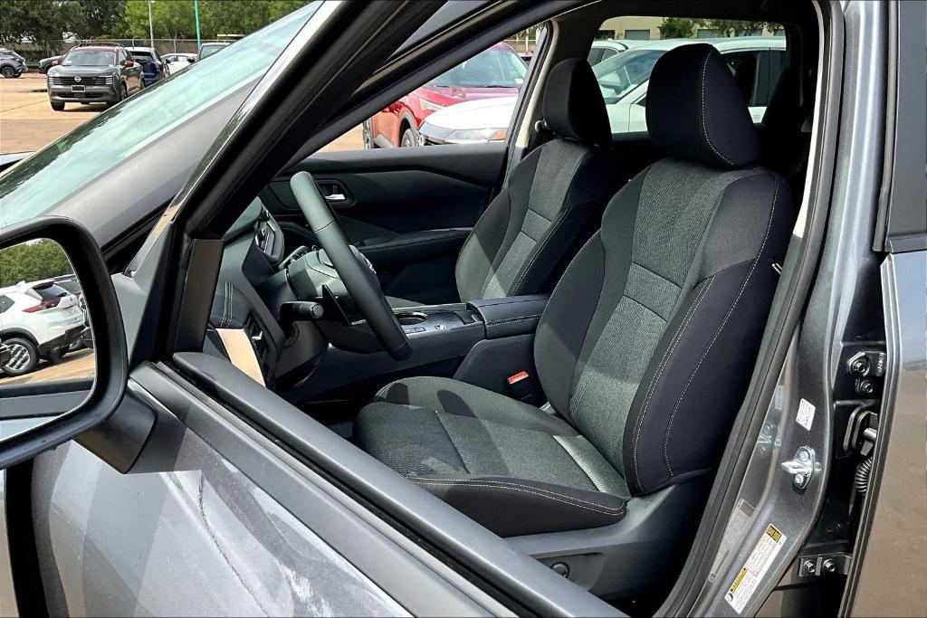 new 2025 Nissan Rogue car, priced at $29,000
