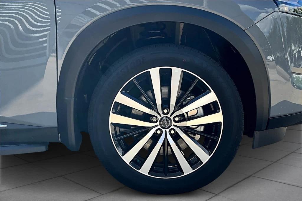 used 2024 Nissan Pathfinder car, priced at $39,995