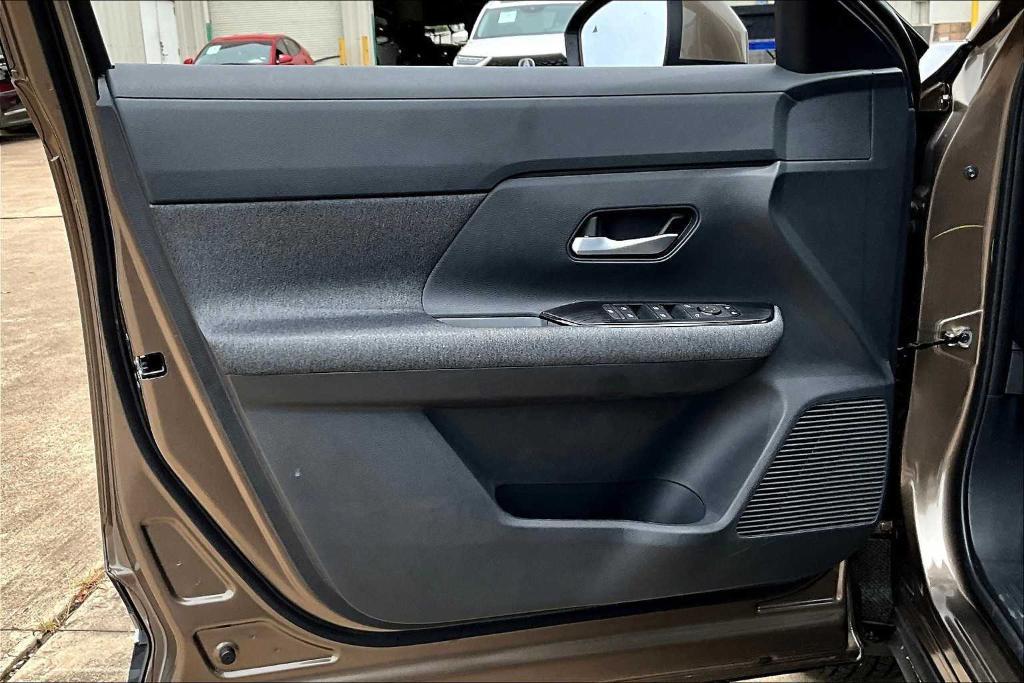 new 2025 Nissan Kicks car, priced at $25,365