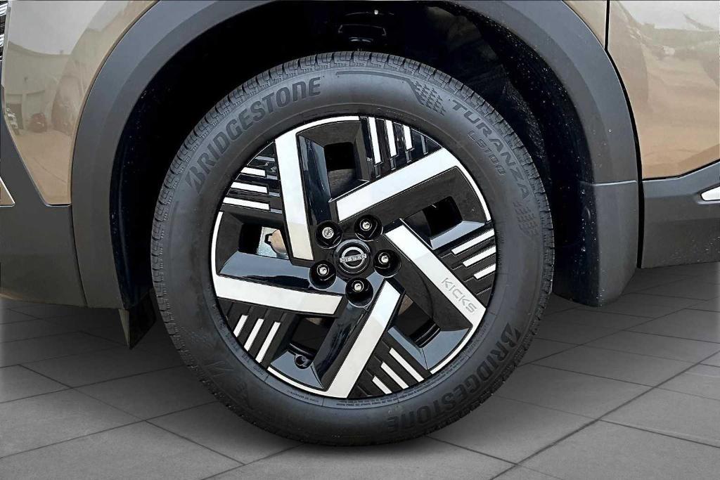 new 2025 Nissan Kicks car, priced at $25,365