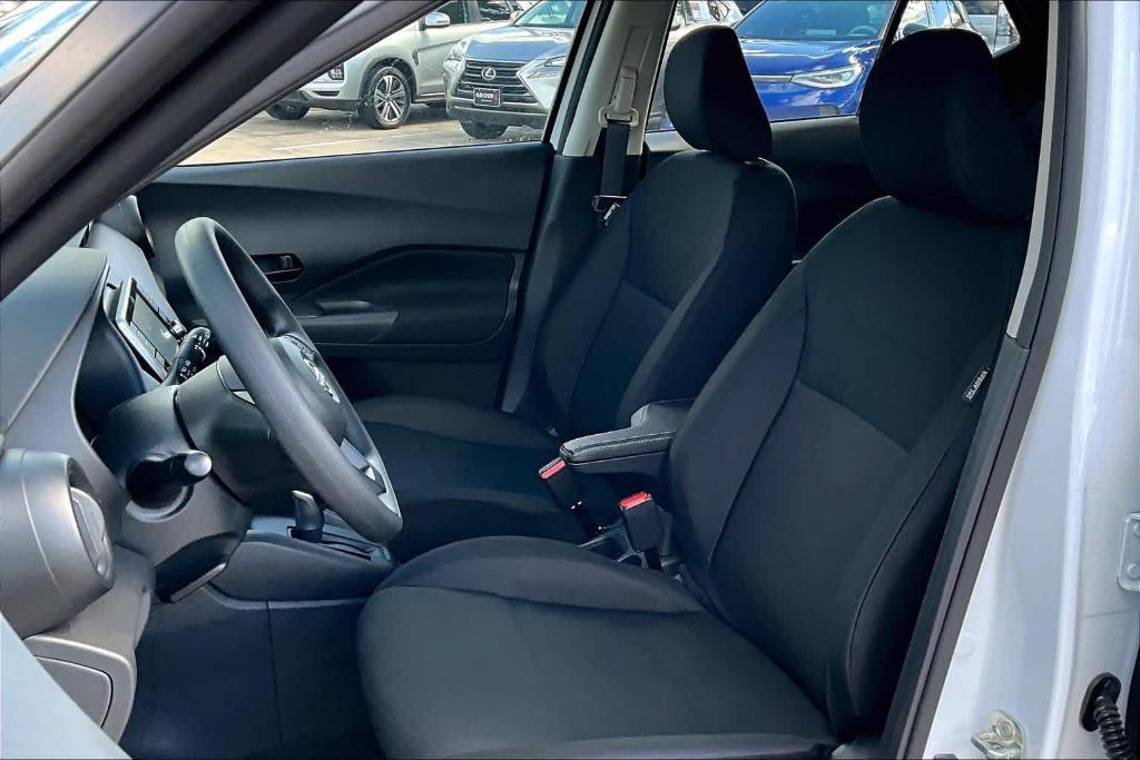 new 2025 Nissan Kicks Play car, priced at $23,865