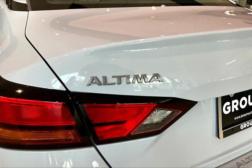 new 2025 Nissan Altima car, priced at $29,705