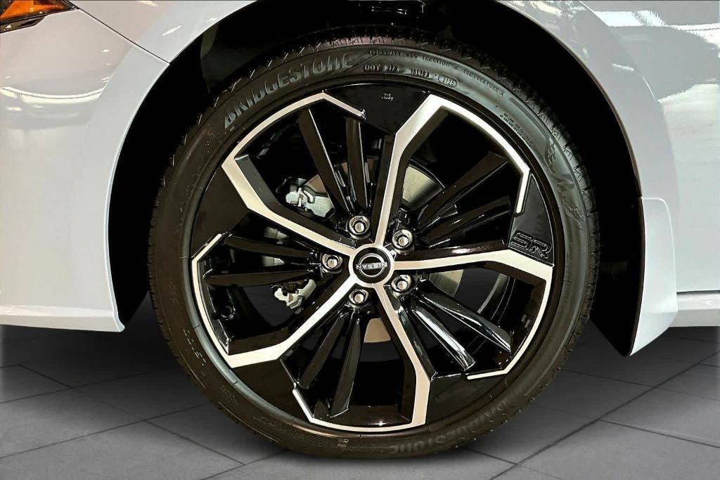 new 2025 Nissan Altima car, priced at $29,705