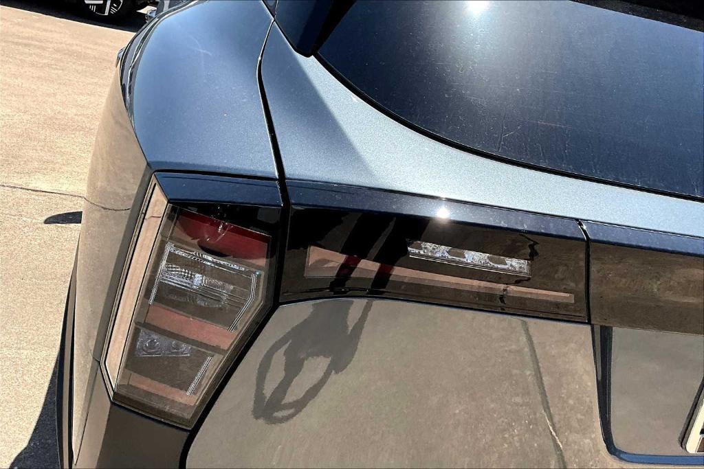 new 2025 Nissan Kicks car, priced at $24,158