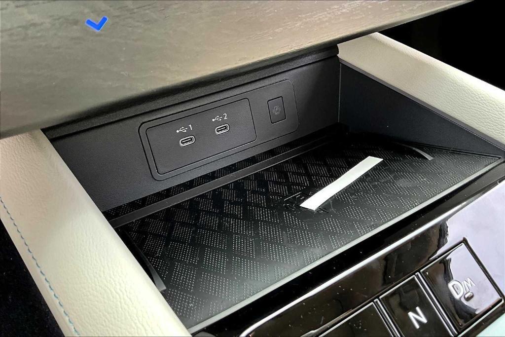 new 2025 Nissan Murano car, priced at $52,295