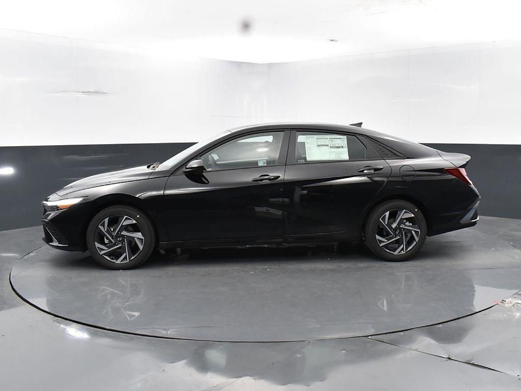 used 2025 Hyundai Elantra car, priced at $23,604