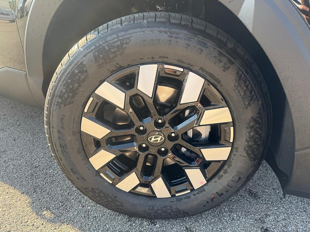 new 2026 Hyundai SANTA CRUZ car, priced at $36,598