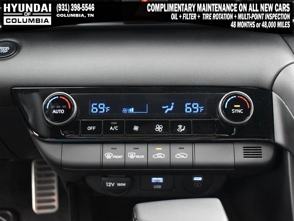 new 2025 Hyundai Elantra car, priced at $24,285