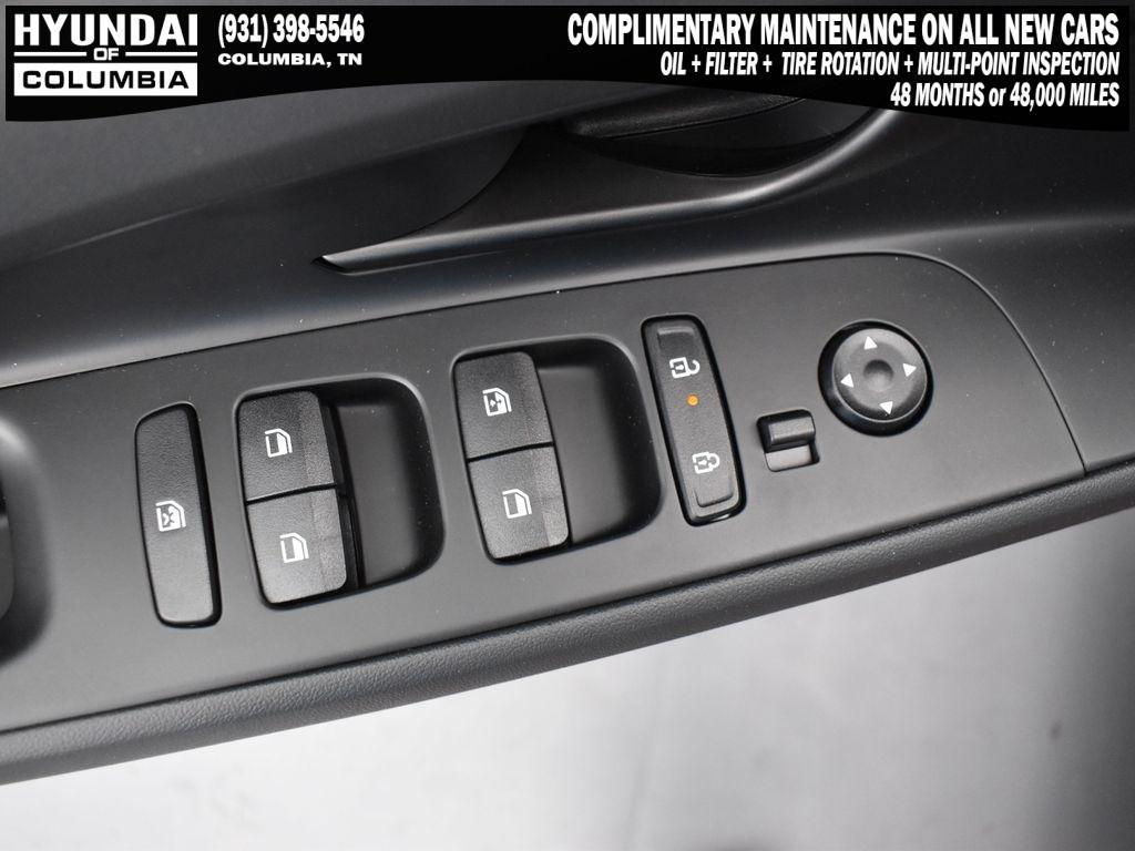 new 2025 Hyundai Elantra car, priced at $24,285