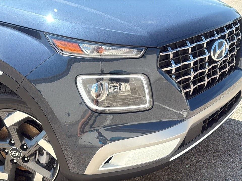 new 2025 Hyundai Venue car, priced at $23,233