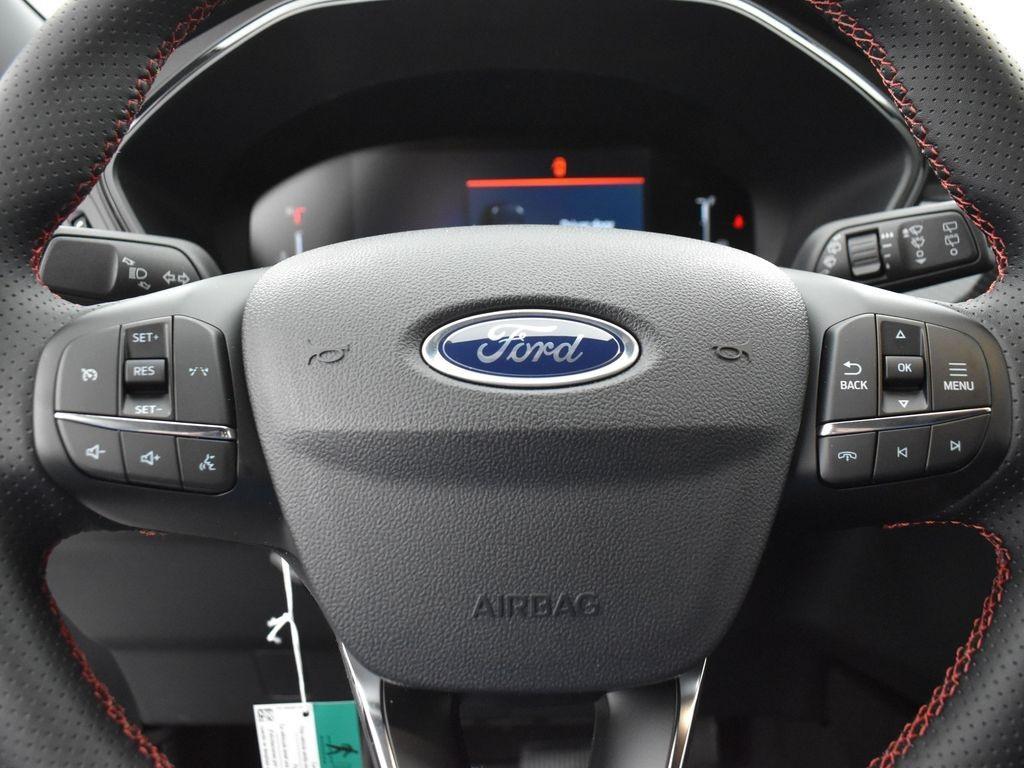 used 2025 Ford Escape car, priced at $30,984