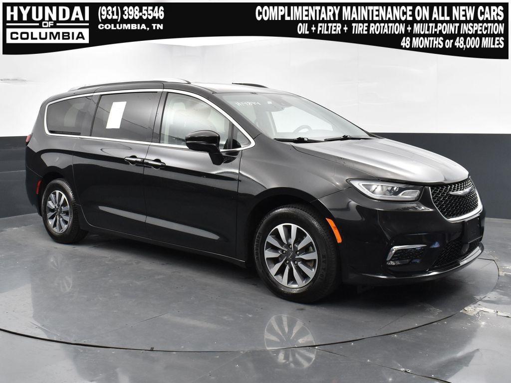 used 2021 Chrysler Pacifica car, priced at $21,189