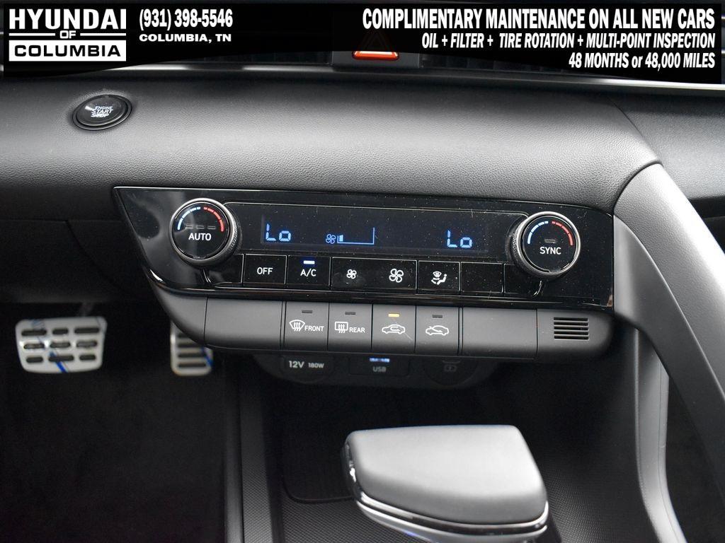 new 2025 Hyundai Elantra car, priced at $23,760