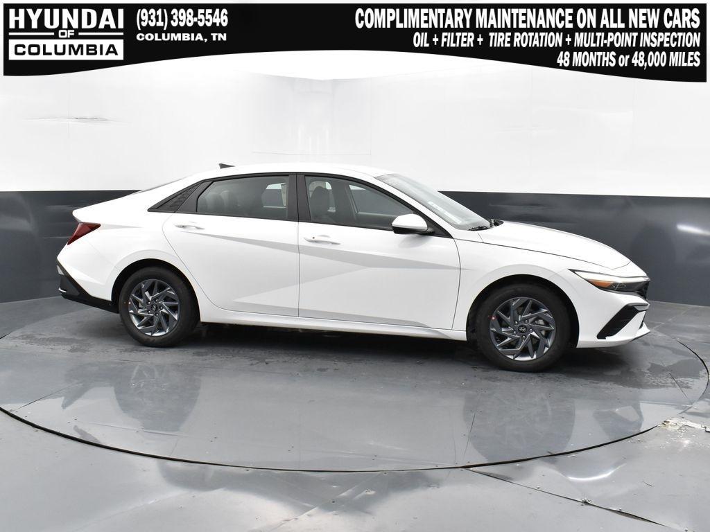 new 2025 Hyundai ELANTRA HEV car, priced at $25,908