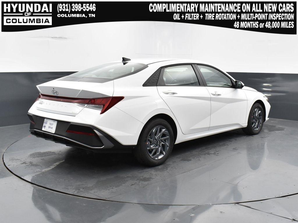 new 2025 Hyundai ELANTRA HEV car, priced at $25,908