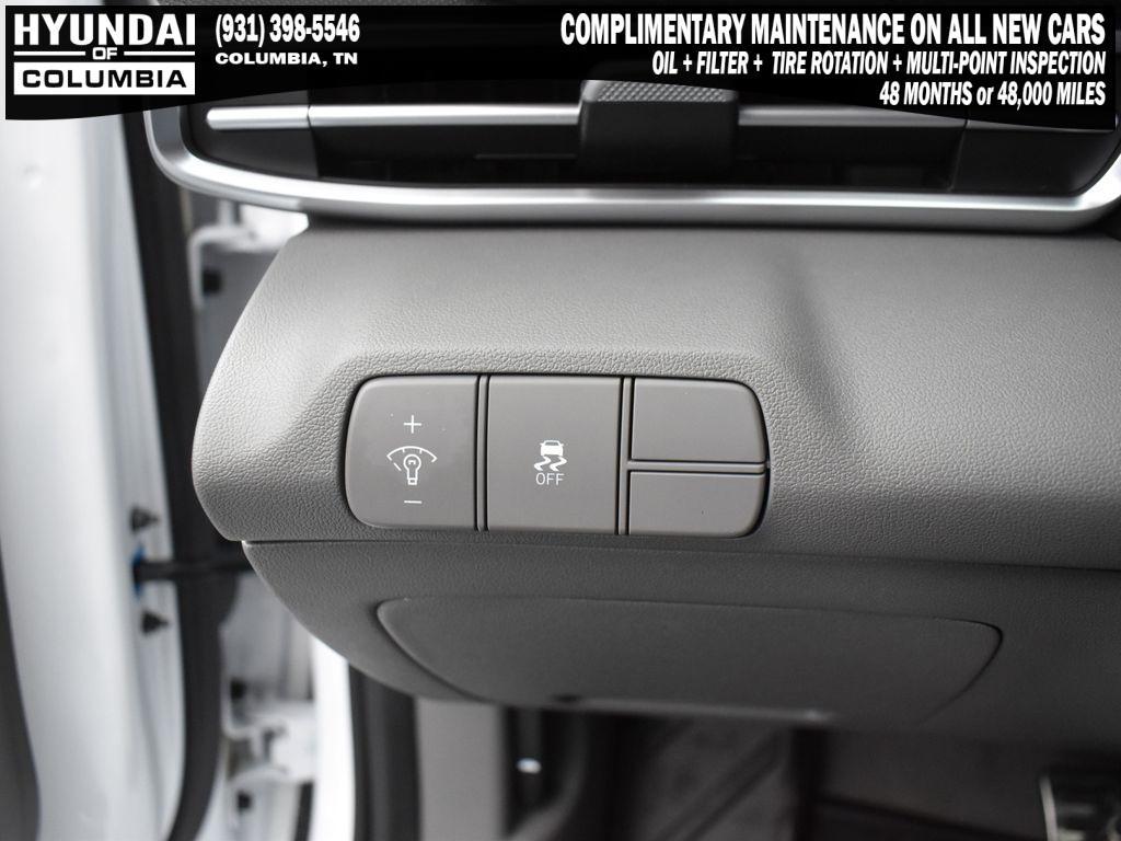 new 2025 Hyundai Elantra car, priced at $24,250
