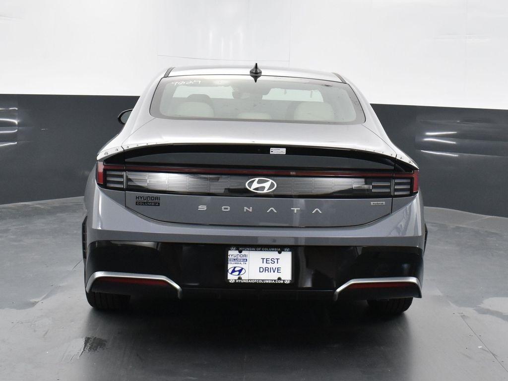 new 2025 Hyundai Sonata Hybrid car, priced at $26,183