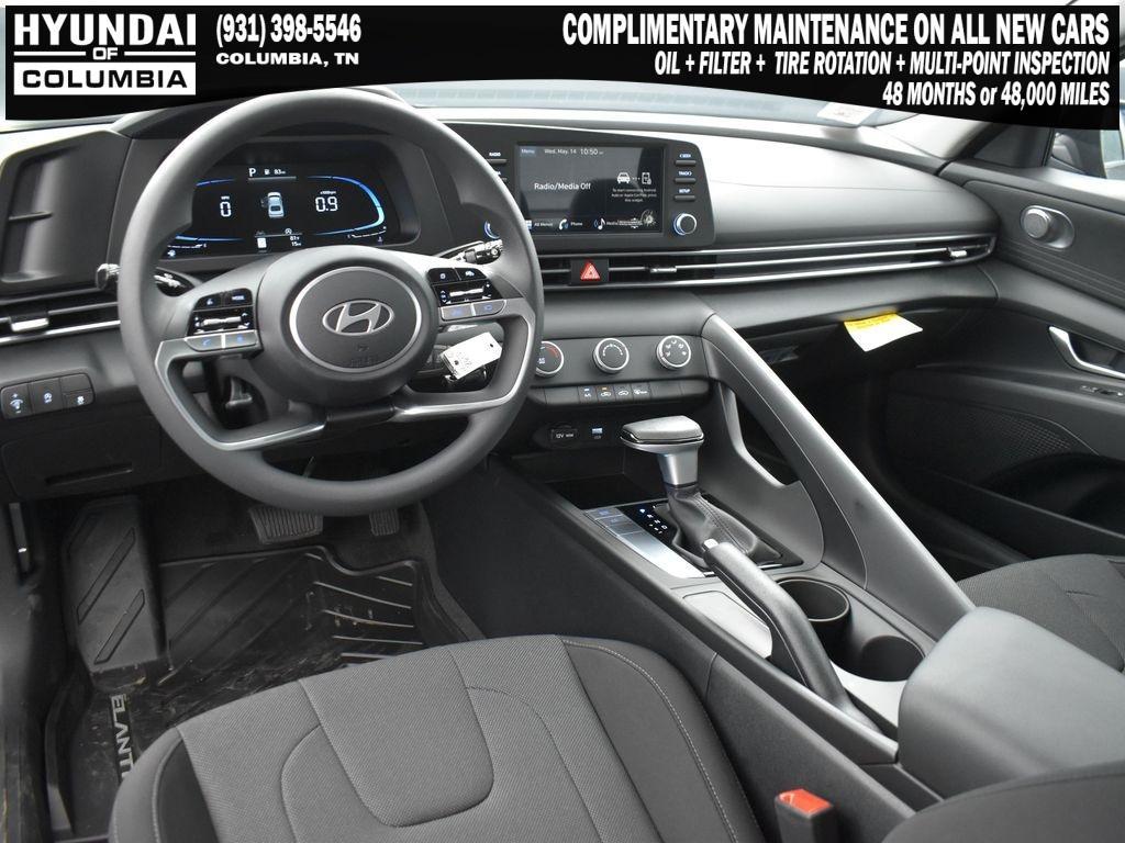 new 2025 Hyundai Elantra car, priced at $22,233