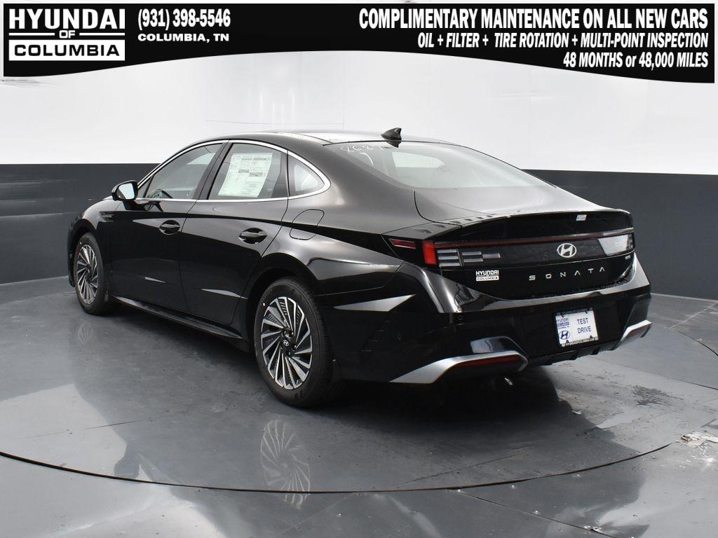 new 2025 Hyundai Sonata Hybrid car, priced at $37,149