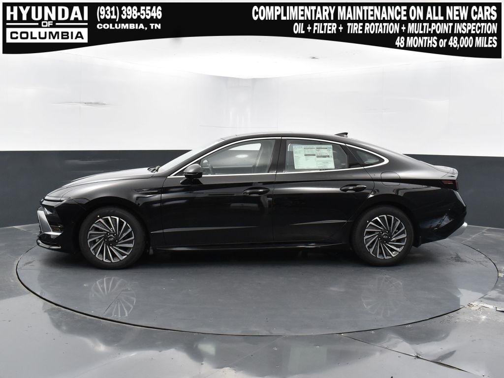 new 2025 Hyundai Sonata Hybrid car, priced at $37,149