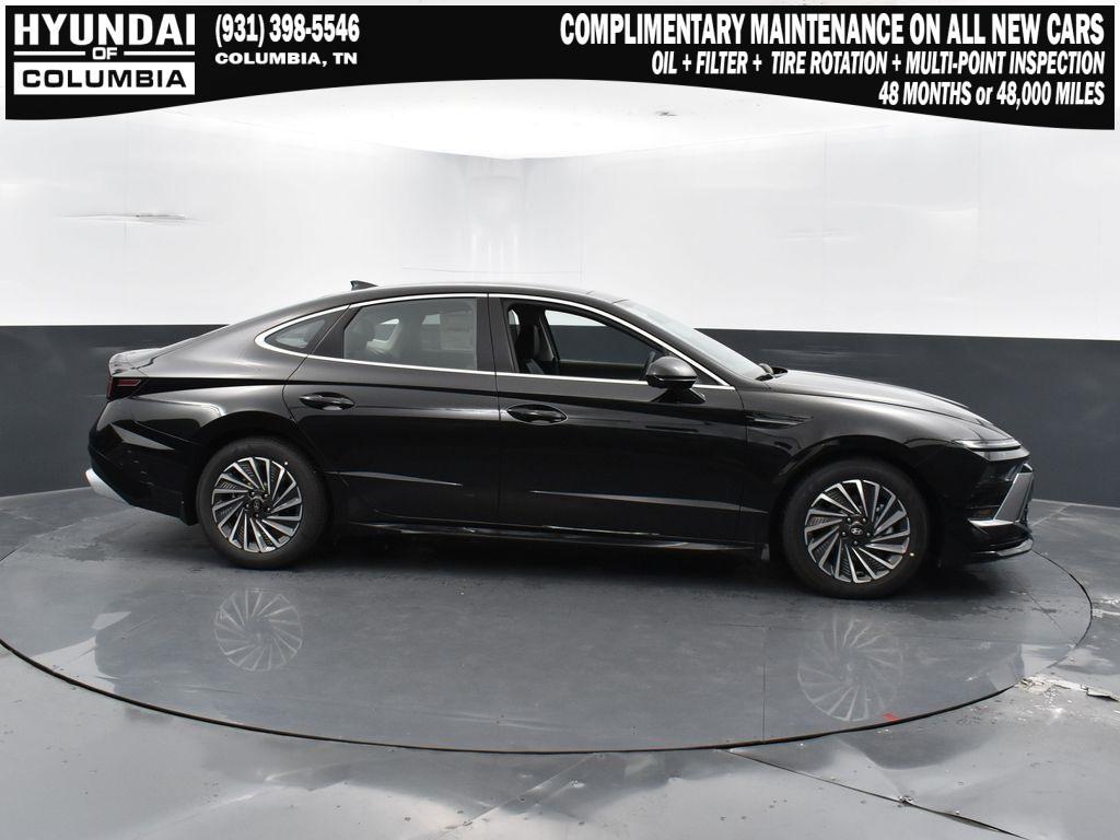 new 2025 Hyundai Sonata Hybrid car, priced at $37,149