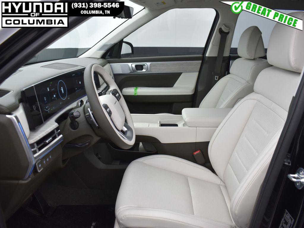 new 2025 Hyundai Santa Fe HEV car, priced at $47,253