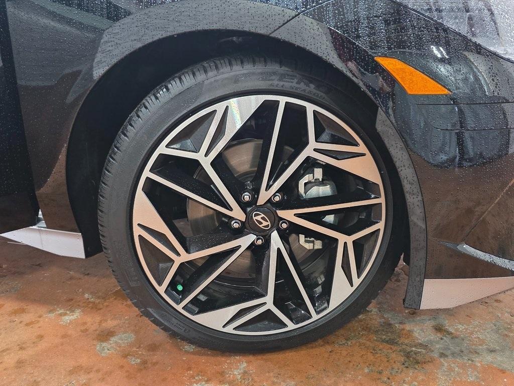 used 2025 Hyundai IONIQ 6 car, priced at $33,223