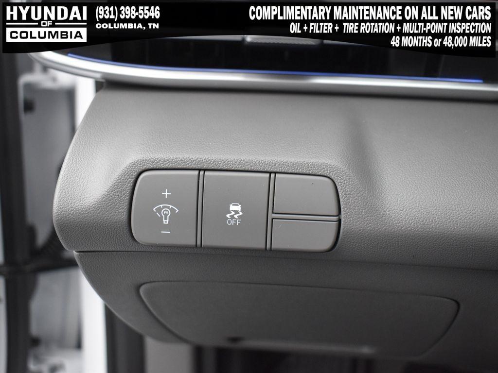 new 2025 Hyundai Elantra car, priced at $26,835